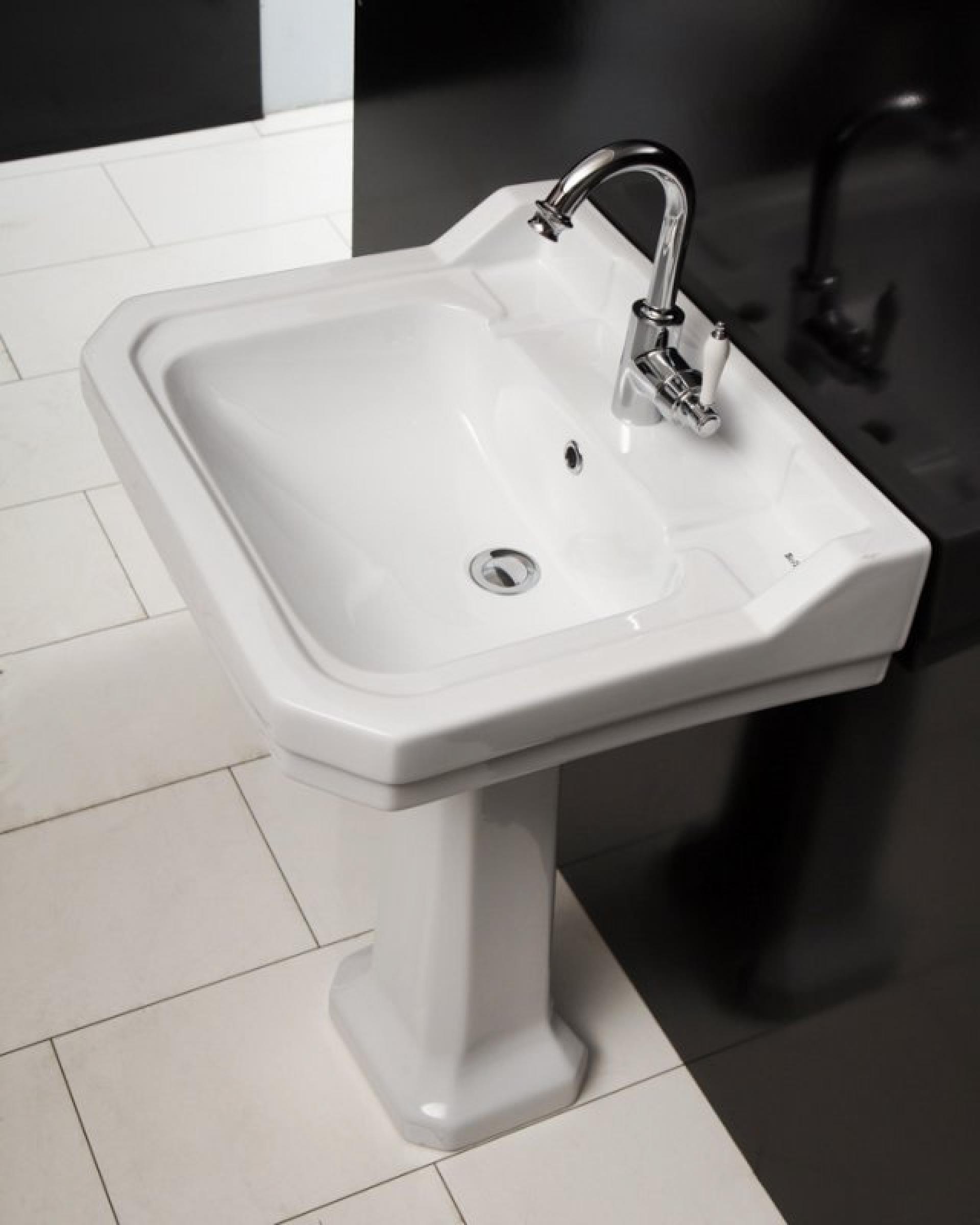 Раковина 60 см BelBagno Trevi BB135L